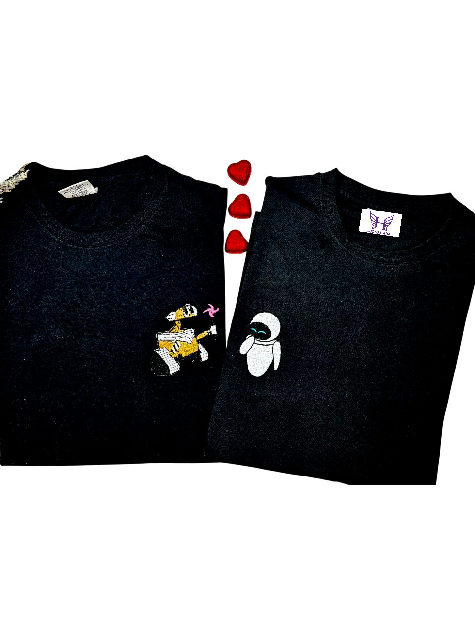 camisetas-bordadas-pareja-wally-eva